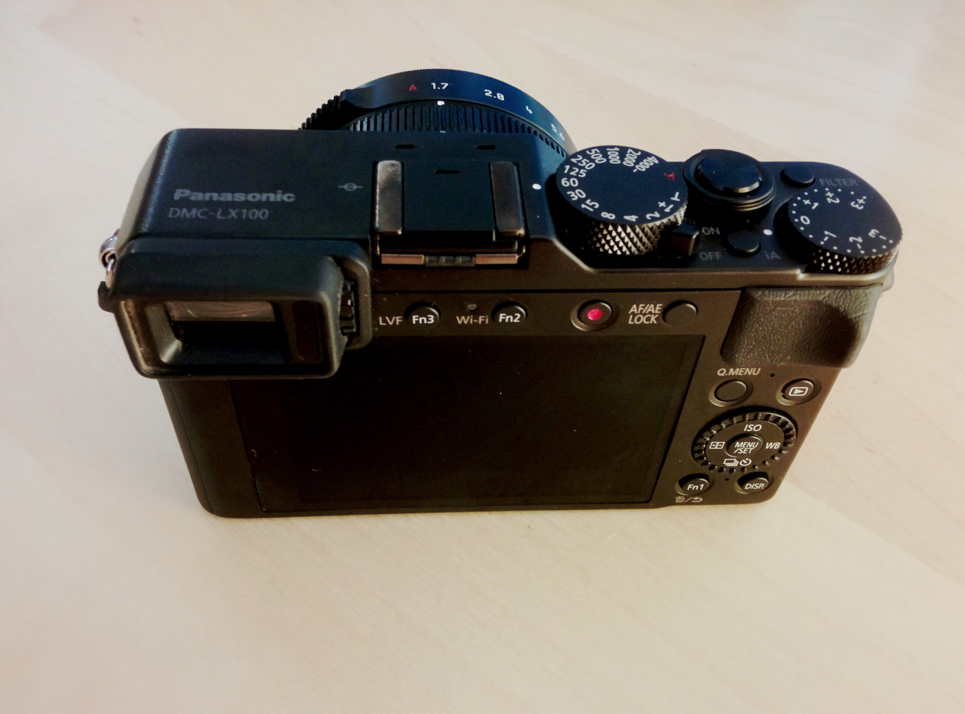 Lumix LX100